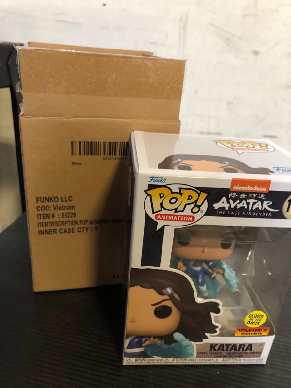 Photo 1 of Funko POP! Animation Avatar Katara (Glow in The Dark & Metallic), Exclusive