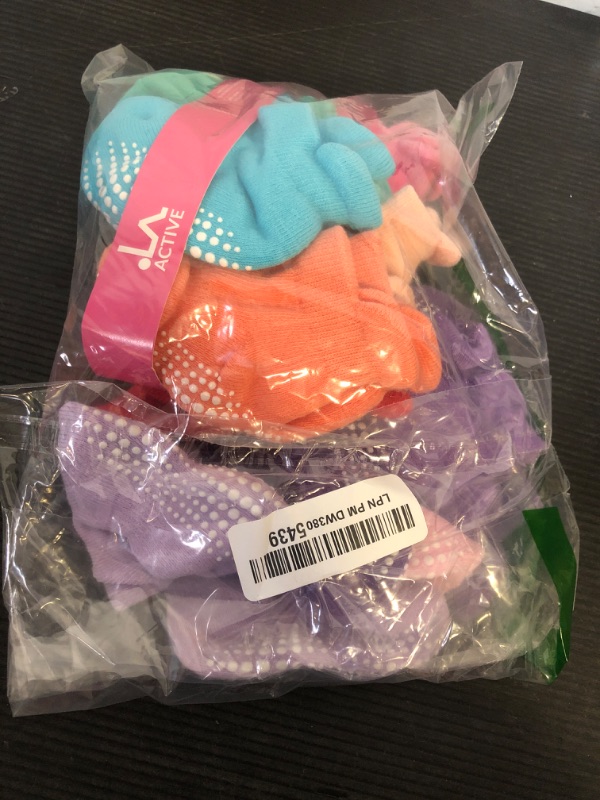 Photo 1 of LA ACTIVE Non Slip Grip Ankle Boys and Girls Socks with Non Skid for Babies Toddlers and Kids Back to School 0-10 Years
