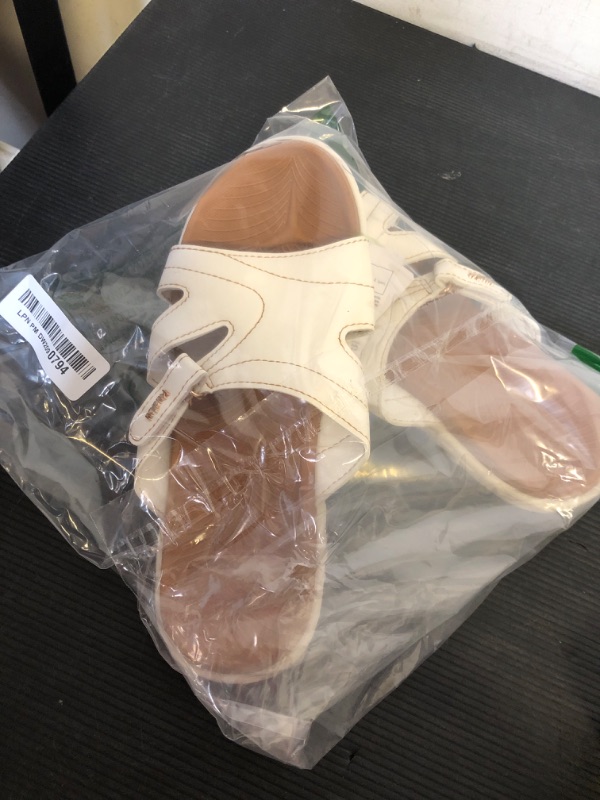 Photo 1 of Size 9-KuaiLu Womens Fashion Orthotic Slides Ladies Lightweight Athletic Yoga Mat Walking Sandals Slip On Thick Cushion Recovery Slippers Sandles Comfortable Plantar Fasciitis Arch Support White Khaki Size 9