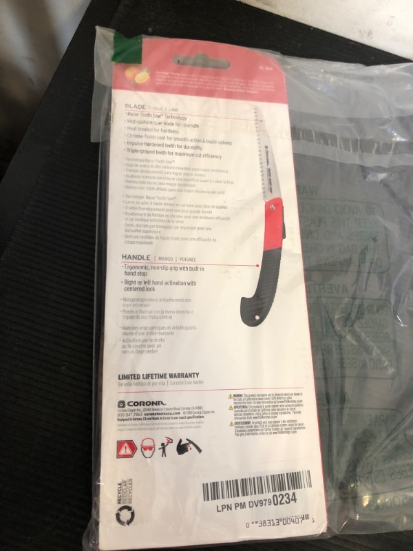 Photo 1 of Corona RS 7041 Razor Tooth Folding Saw, 7-Inch Blade , Red