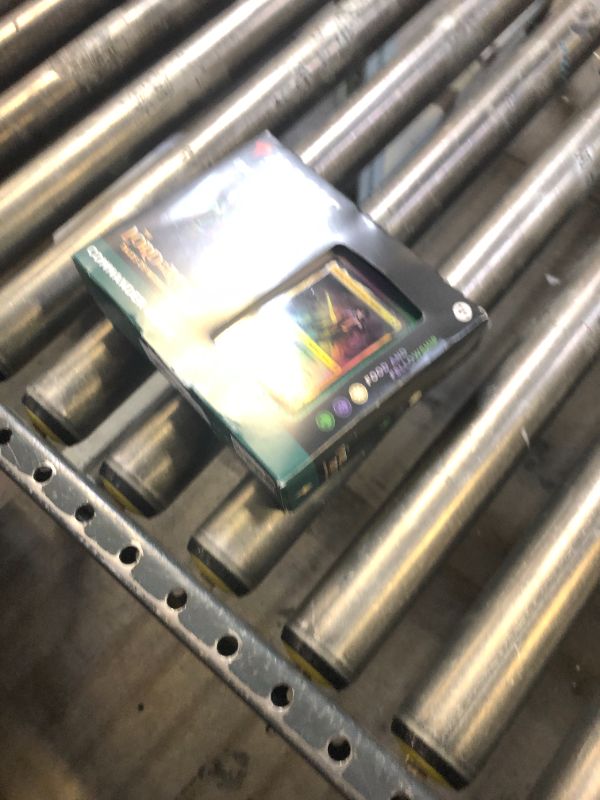 Photo 1 of Magic The Gathering The Lord of The Rings: Tales of Middle-Earth Commander Deck 2 + Collector Booster Sample Pack
