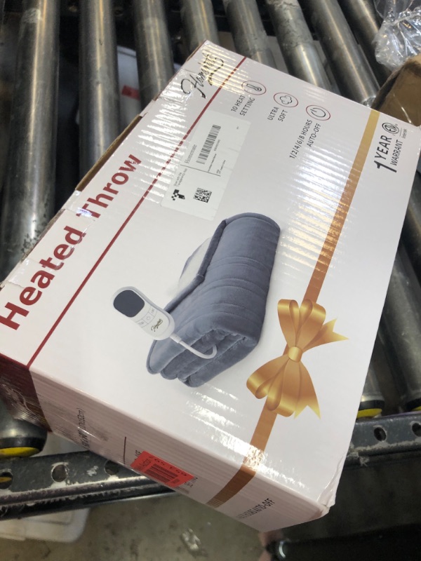 Photo 1 of Homemate Heated Blanket Electric Throw - 50"x60" Heating Blanket Throw 1/2/4/6/8 Hours Auto-off 10 Heat Level Over-heat Protection Flannel Sherpa Heater Blanket ETL Certification