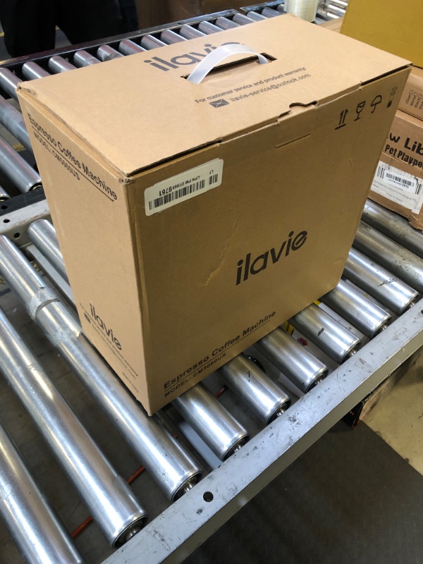 Photo 1 of ILAVIE 20Bar Espresso Machine, With Milk Frother Steam Wand, 1000ML Removable Water Tank, Ideal for Cappuccino, Latte and Espresso, for Home Use, Silver