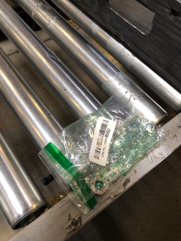 Photo 1 of SEACLOUD Golf Custom Putter Screws Weights Green Lucky Four-Leaf 30g Compatible with Titleist Scotty Cameron Golf Club Heads Putters Newport