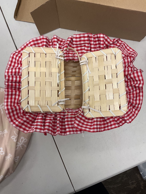Photo 1 of Teenyyou Mini Picnic Basket with Lid and Handle Small Gingham Woven Picnic Hamper for Outdoor Camping Easter Halloween(Red and White)