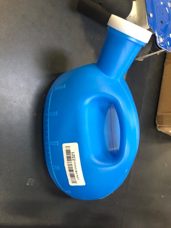 Photo 1 of Urinals for Men Portable Male Urinal with lid 2000 ml/66 oz Large Capacity Urine Cups for Hospital,Incontinence,Elderly,Travel,Driving,Camping (Blue)