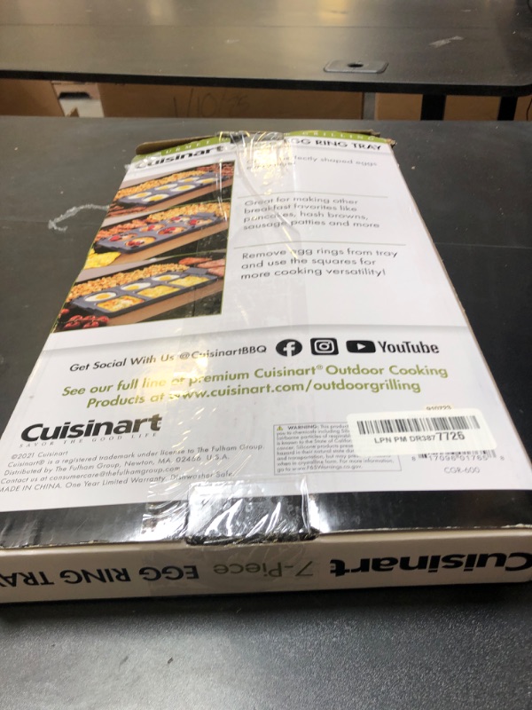 Photo 1 of Cuisinart CGR-600 7-Piece Griddle Egg Ring Tray