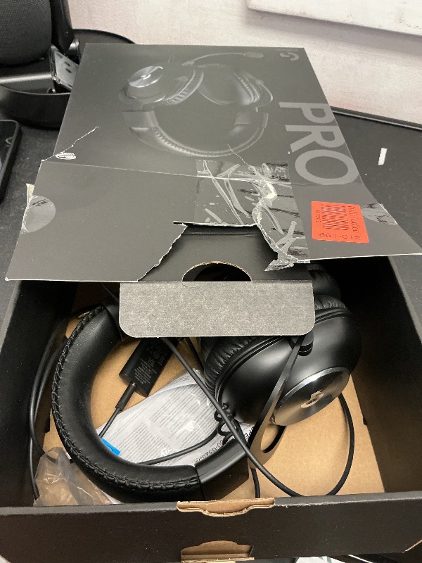 Photo 1 of Logitech G Pro X SE Wired Gaming Headset: Blue VO!CE Detachable Boom Mic, DTS 7.1, 50 mm Drivers, USB/3.5mm Aux, USB DAC Included, for PC, Xbox, PS5, PS4 - Black