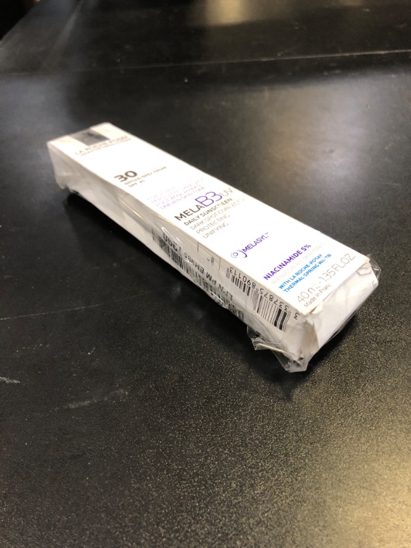 Photo 1 of La Roche-Posay Mela B3 UV Daily Sunscreen, Face Moisturizer With SPF 30 + Anti-Aging Melasyl + 5% Niacinamide, Helps Correct & Protect From Sun Damage, Face Sunscreen With No White Cast, 40ML