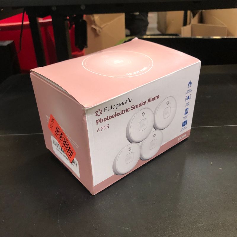 Photo 1 of Putogesafe Smoke Detector, 10-Year Smoke Alarm with Photoelectric Sensor and Built-in 3V Lithum Battery, Fire Alarm with Test Button and Low Battery Warning, Fire Safety for Home, 4 Pack