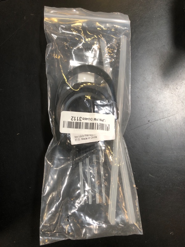 Photo 1 of ZiegLad Black Sports Water bottel Accessory of bottel Cover