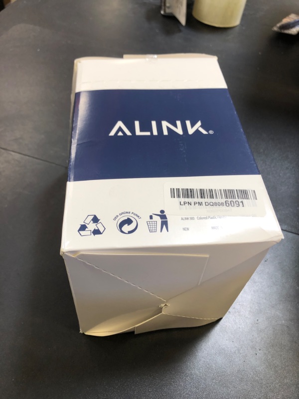 Photo 1 of ALINK 500-Pack Solid Colors Flexible Drinking Straws, Plastic Disposable Bendy Straws - 7.75" x 0.23"