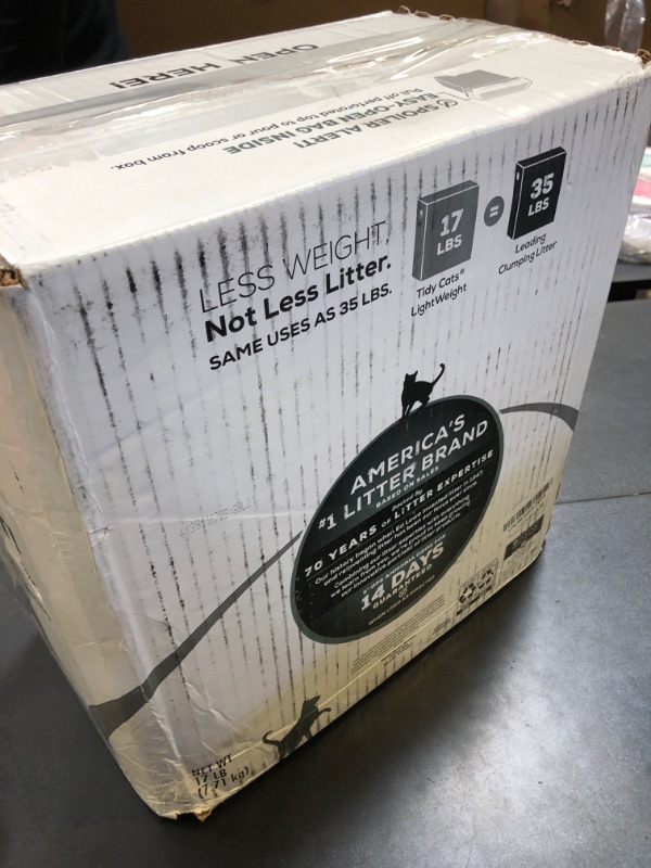 Photo 1 of Purina Tidy Cats Multi Cat, Low Dust, Clumping Cat Litter, LightWeight 4-in-1 Strength - 17 lb. Box