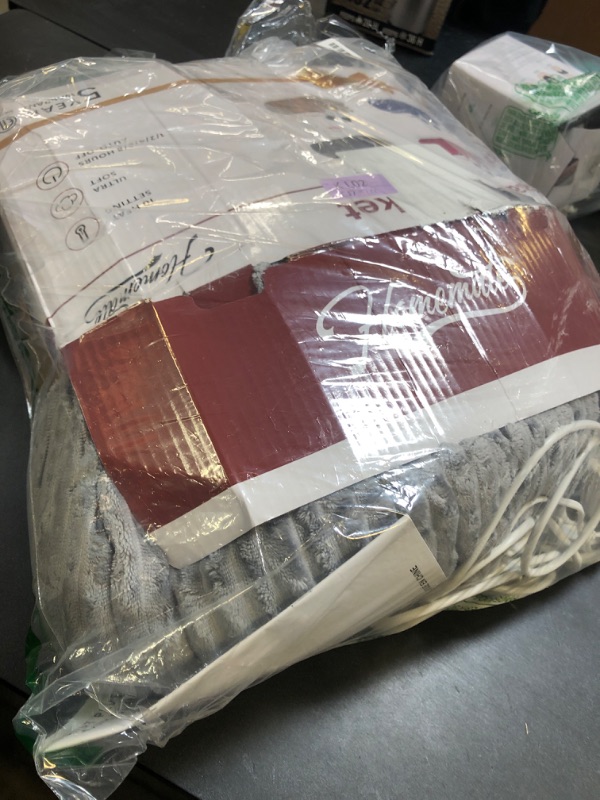 Photo 1 of Homemate Electric Blanket Queen Size - 84"x90" Heated Blanket Queen Size 1/2/4/6/8 Hours Auto-Off 10 Heat Levels Over-Heat Protection Soft Flannel Sherpa Heating Blanket Queen ETL Certification