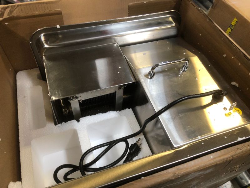 Photo 1 of PYY Commercial Meat Cutter Machine - 550LB/H 800W Electric Meat Cutting Machine, Meat Shredding Machine 3mm Blade Commercial Meat Slicer Stainless Steel for Kitchen Restaurant