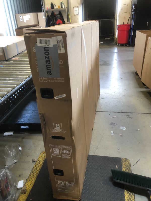 Photo 1 of SAMSUNG 85-Inch Class Crystal UHD 4K DU7200 Series HDR Smart TV w/Object Tracking Sound Lite, PurColor, Motion Xcelerator, Mega Contrast, Q-Symphony (UN85DU7200, 2024 Model)