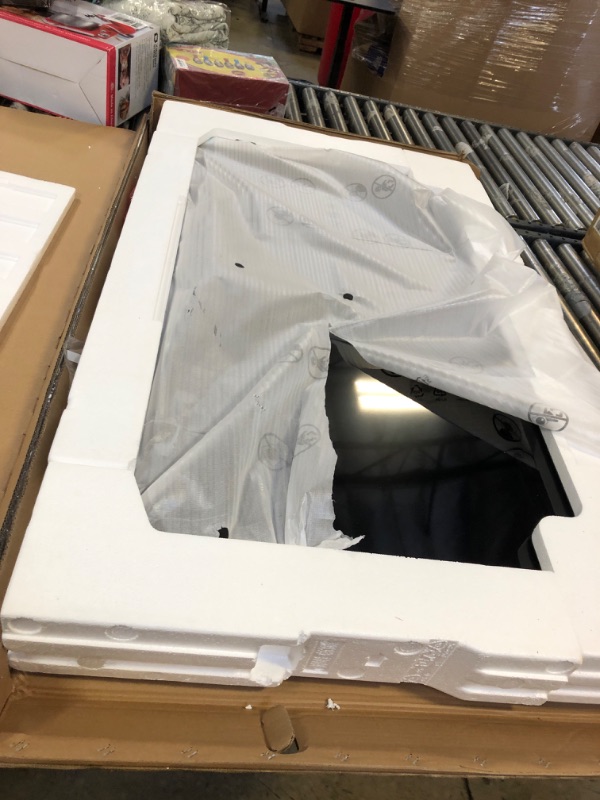 Photo 1 of MISSING POWER CORD / SOLD FOR PARTS  **** LG 55-Inch Class UT75 Series LED Smart TV 4K Processor Flat Screen AI-Powered with Alexa Built-in (55UT7570PUB, 2024)