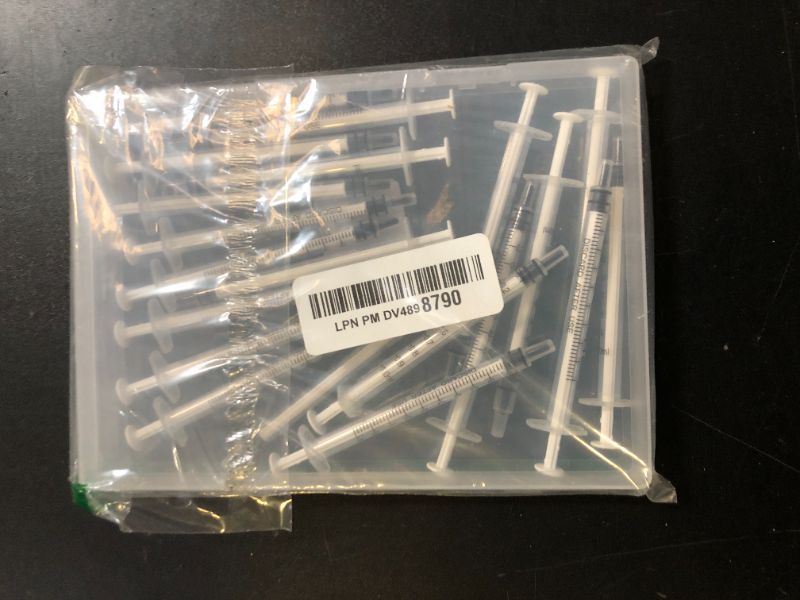 Photo 1 of 20 Pack 1ml Syringe for Liquid, 1cc Plastic Small Syringes for Scientific Labs, Measuring Liquids, Feeding Pets, Medical Student, Oil or Glue Applicator, Non-Sterile, No Needle