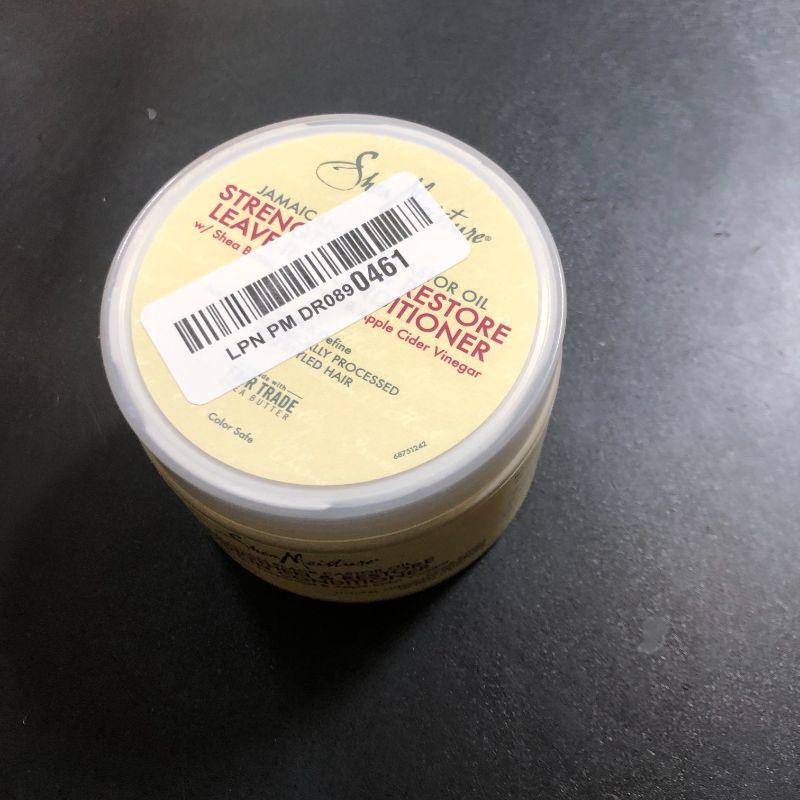 Photo 1 of SheaMoisture 100% Pure Jamaican Black Castor Oil Leave In Conditioner For Damaged Hair and To Soften Detangle Hair 11.5oz