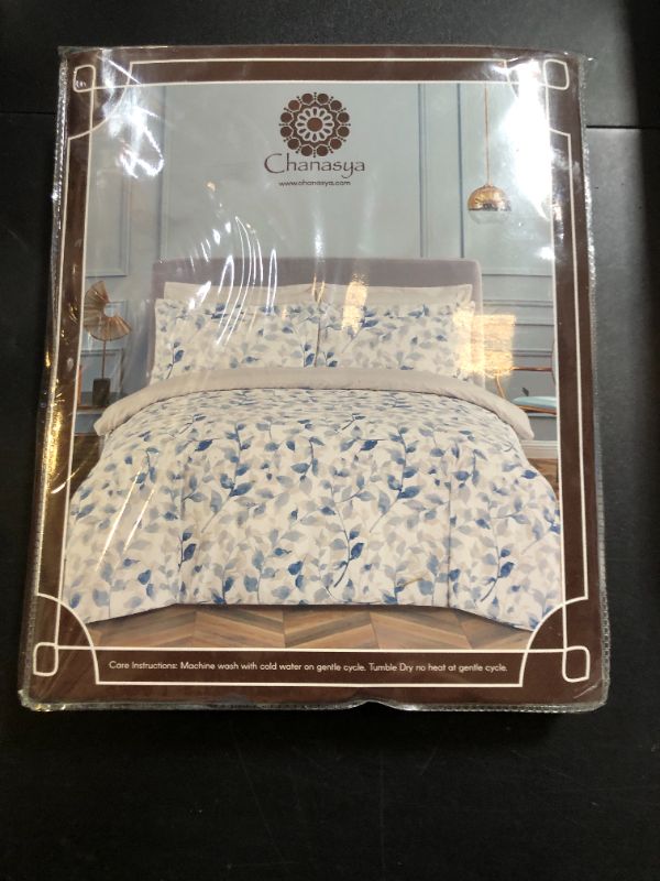 Photo 1 of Chanasya Premium Layered Leaf Duvet Cover Set - Duvet Cover (68” x 90”) & 1 Pillow Sham (20” x 26”) - 2-Piece Set, Twin Size, Blue Taupe