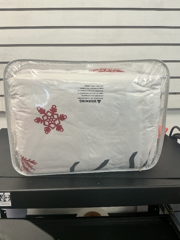 Photo 1 of YIYEA Christmas Queen Comforter Set, 7 Pieces Bed in a Bag, Christmas Bedding Sets with Comforter, Flat Sheet, Fitted Sheet, 2 Embroidered Pillowcases, and 2 Printed Pillowcases