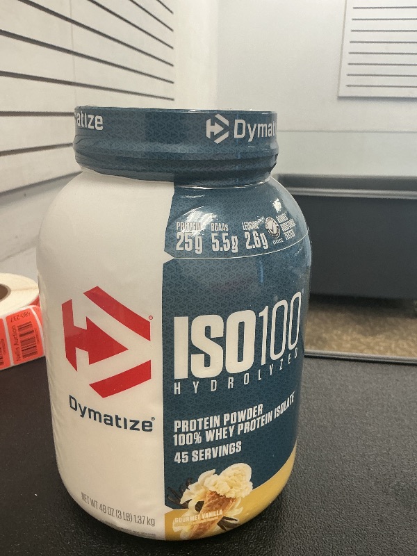 Photo 1 of Dymatize ISO100 Whey Protein Powder Isolate, Vanilla, 25g of Protein, 3 Pound, 5.5g BCAAs, Less Than 120 Cal., Gluten Free, 1g Fat, 1g Sugar, 2g Carb