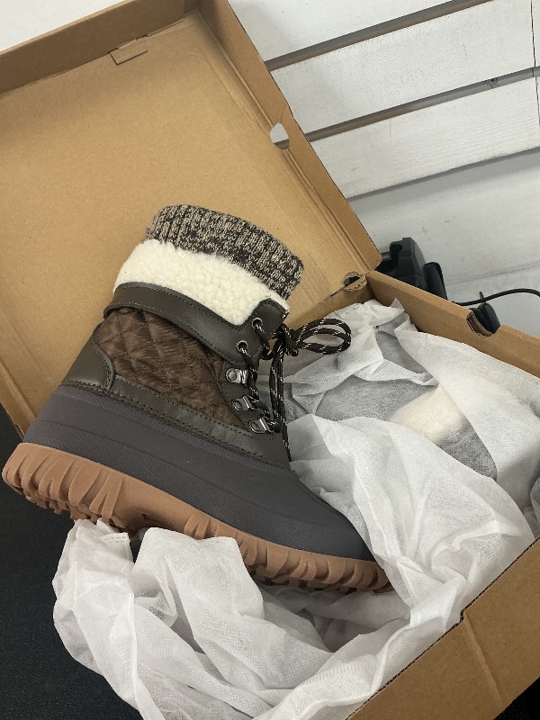 Photo 1 of CAMEL CROWN Women's Snow Boots Winter Anti-Slip Warm Booties Waterproof Outdoor Shoes Lace Up Duck Boots Fur Lined