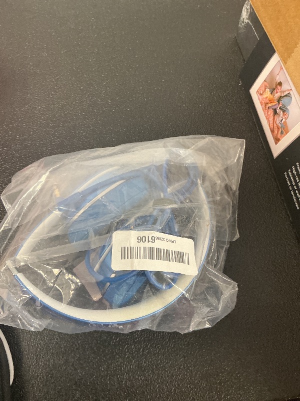 Photo 1 of Beats Solo2 - Wired - On-Ear Headphone Luxe Edition - Blue (Renewed Premium)