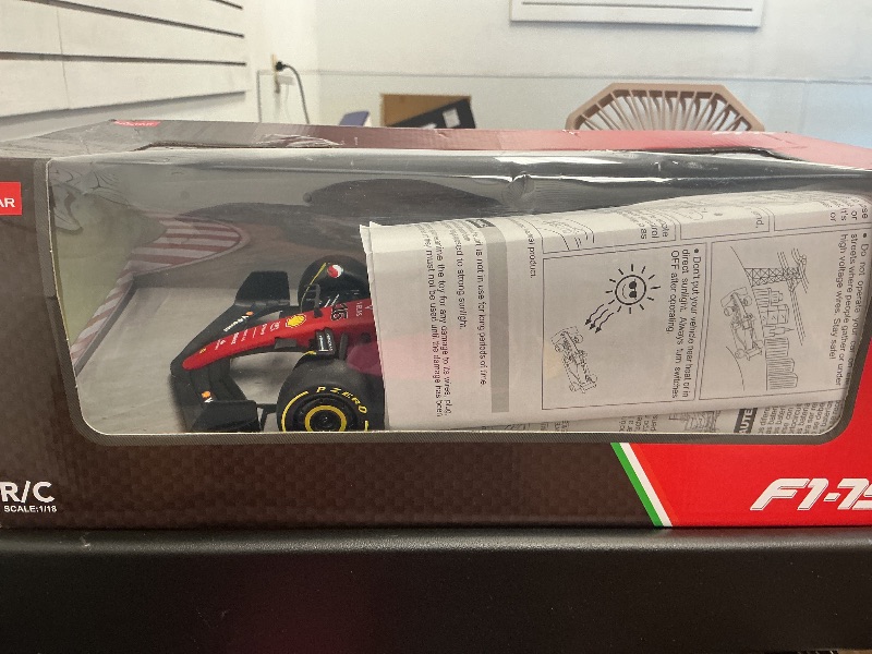 Photo 1 of Voltz Toys Authentic Licensed 1:18 Ferrari F1 75 Remote Control Car - F1 Collection RC car Series for Kids and Adults - 2.4GHz RC Car for Gift (1:18 Ferrari F1 75)