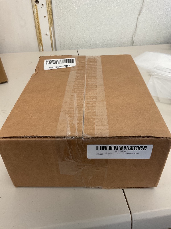 Photo 1 of Lenovo N23 Yoga 2-in-1 11.6 inches Chromebook PC - MT8173c Processor 4GB Ram 32GB SSD Chrome OS (Renewed)

