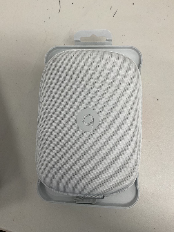 Photo 1 of Beats Solo 4 - Wireless Bluetooth On-Ear Headphones