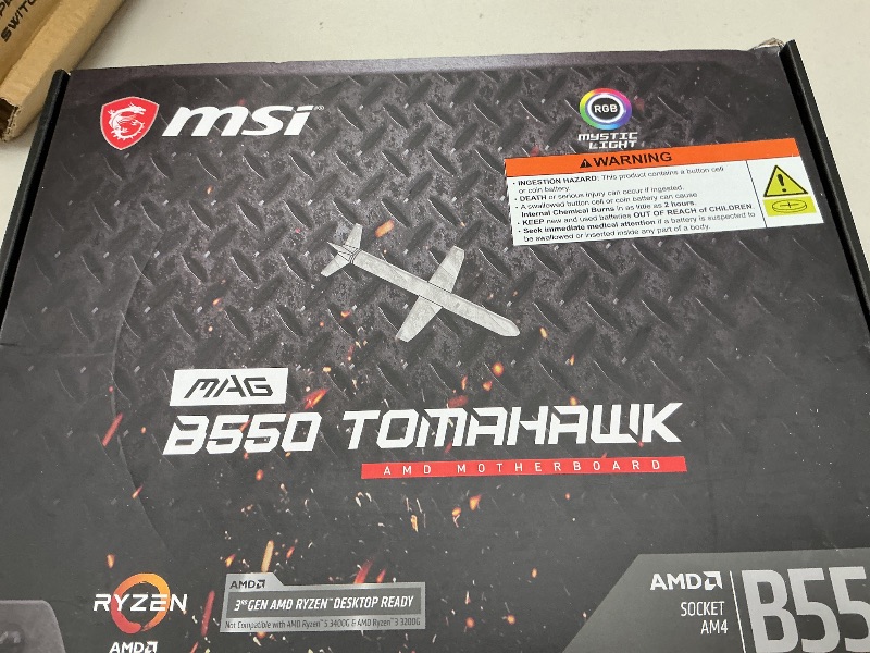 Photo 1 of MSI MAG B550 TOMAHAWK Gaming Motherboard (AMD AM4, DDR4, PCIe 4.0, SATA 6Gb/s, M.2, USB 3.2 Gen 2, HDMI/DP, ATX, AMD Ryzen 5000 Series processors)