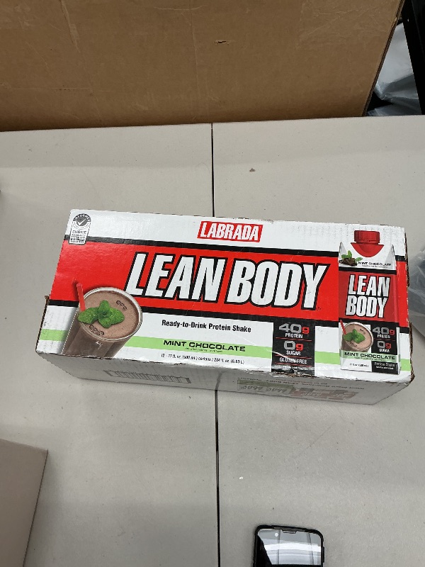 Photo 1 of Labrada Lean Body Ready-to-Drink Mint Chocolate Protein Shake, 40g Protein, Whey Blend, 0 Sugar, Gluten Free, 22 Vitamins & Minerals, (Recyclable Carton & Lid - Pack of 12) LABRADA