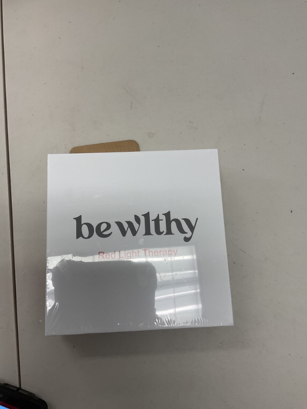 Photo 1 of Be Wlthy Infrared Red Light Therapy Device, Rechargeable Handheld, Used for Cold and Canker Sore Lips, Ear, Nose, Knee, Joint, Ankle, Nerve, Dogs