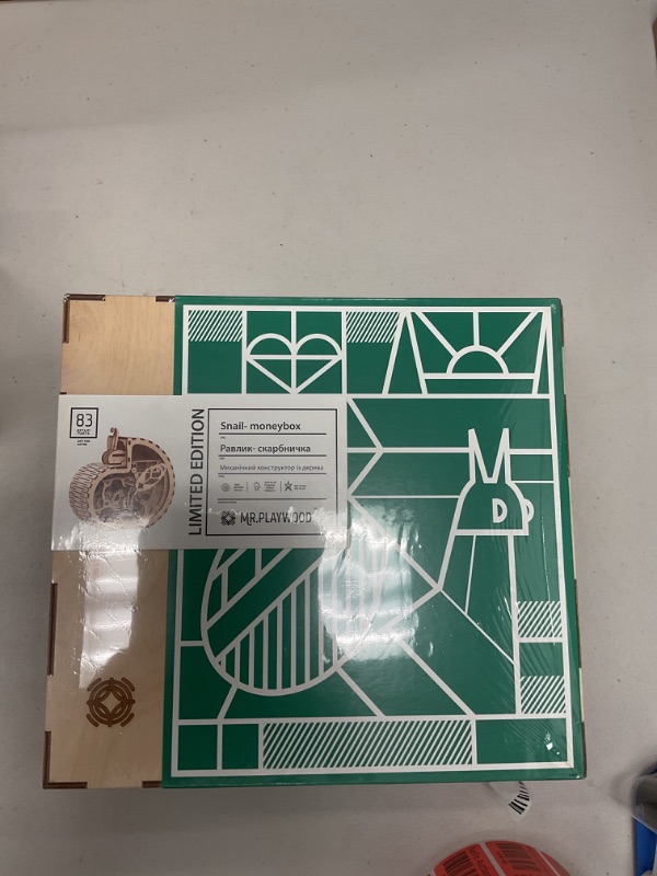 Photo 1 of Wise Elk Snail Wooden Mechanical Model Kit