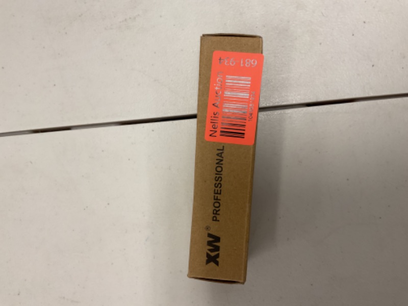 Photo 1 of XW Retractable Utility Knife, Aluminum Alloy Box Cutter-2 Pack Golden