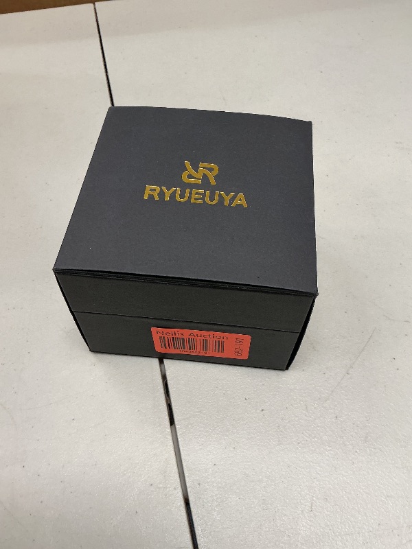 Photo 1 of RYUEUYA Luxury Designer Rugged Metal Case with Band, Compatible for Apple Watch Series 8/7 45mm and SE/6/5/4 44mm, Stainless Steel Military Personalized Protective Cover,44/45mm,BM-BR