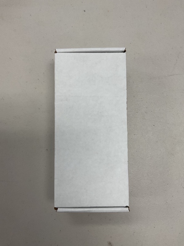 Photo 1 of Apple Watch SE (2nd Gen) (GPS + Cellular, 40mm) - Midnight Aluminum Case with Midnight Sport Band, M/L (Renewed)