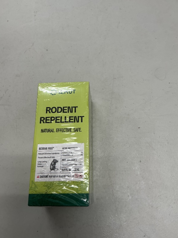 Photo 1 of Rodent Repellent Peppermint Oil Spray (16.9 Fl Oz (Pack of 1))