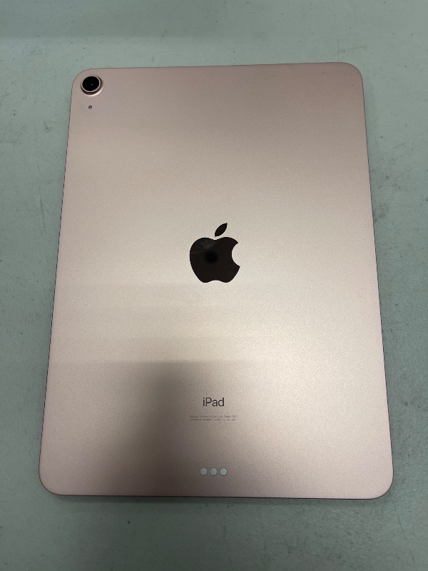Photo 1 of FOR PARTS ONLY Apple iPad Air (10.9-inch