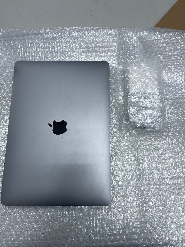 Photo 1 of Mid 2019 Apple Macbook Air with 1.6 GHz Core i5 (13.3 inches, 8GB RAM, 256GB SSD) Space Gray (Renewed)