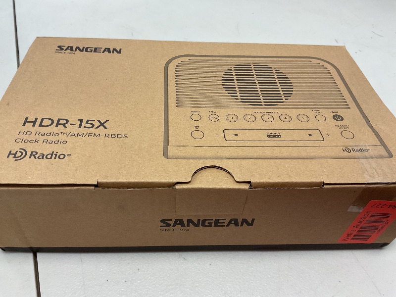 Photo 1 of Sangean HDR-15 AM/FM Digital Tuning Clock Radio with USB Phone Charging, White