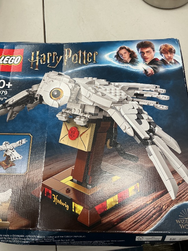 Photo 1 of LEGO 75979 Harry Potter Hedwig Moving Wings Owl Building Toy Collectible Display Model