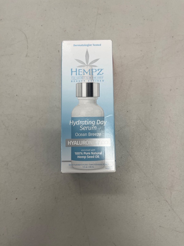 Photo 1 of Hempz Ocean Breeze, Facial Serum, Beauty Actives face serum with Hyaluronic Acid, for Men and Women with dry to normal skin 1oz
