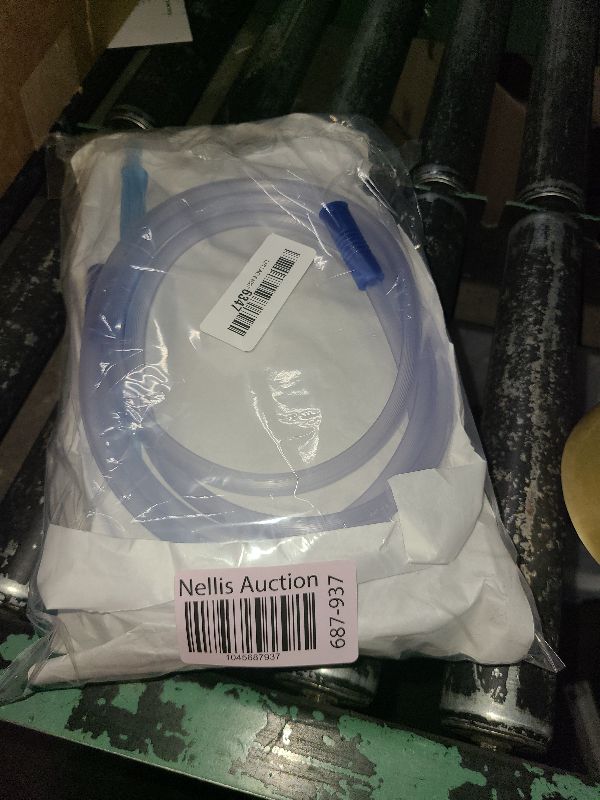 Photo 1 of 4 units suction collection tubing with detachable porous end design handle?Each suction tube kits is 6.8 feet long?