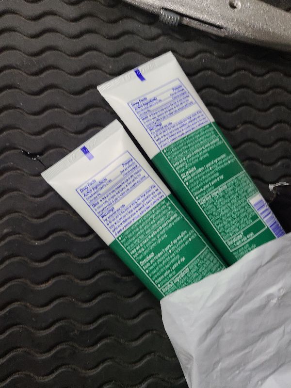 Photo 1 of 2 Foot Works Healthy Maximum Strength Cracked Heel Creams