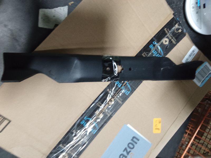 Photo 1 of 42 Mower Blades 942-04308 Mower Blades for 42" Cut MTD Cub Cadet Troy Bilt 742-04308, 942-04308, 742-0656, 942-0656(2 Pack)
