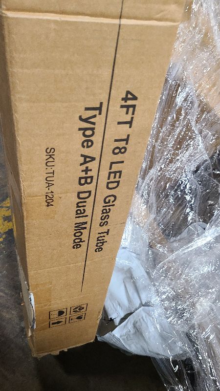 Photo 1 of 4FT 5000K LED T8 Hybrid Type A+B Light Tube, 18W, Plug & Play or Ballast Bypass, 120-277V, UL Listed (20-PACK)