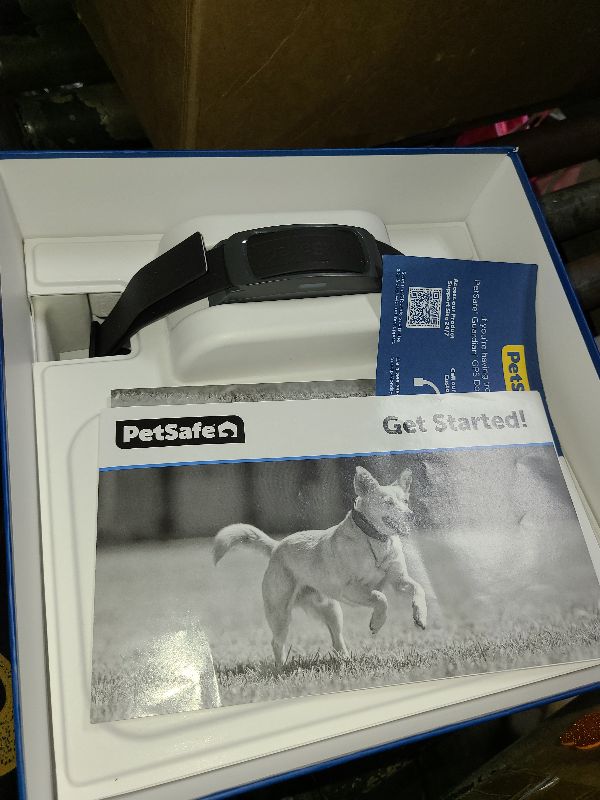 Photo 1 of PetSafe Guardian GPS Dog Fence – No Subscription – Create Your Own Wireless Fence for Dogs – for Yards 3/4 Acres or Larger – World's Safest GPS Dog Fence Tech – New, Redesigned Collar