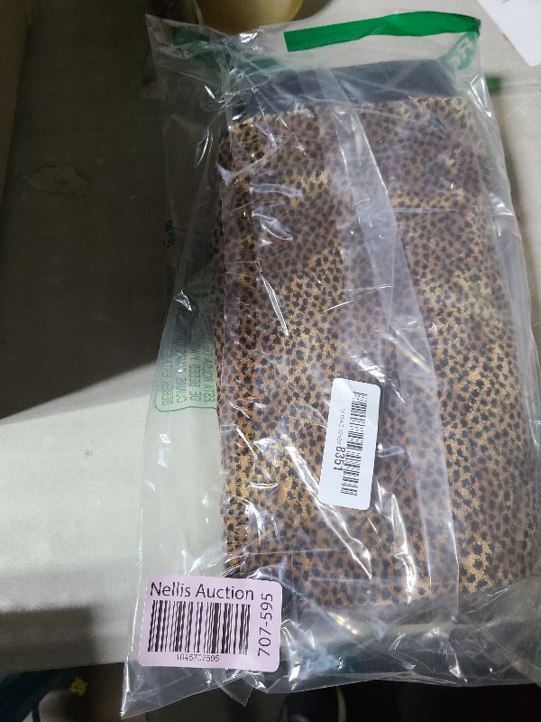 Photo 1 of 1pc luxury palace royal contemporary pillow cover, Leopard dot black and tan animal pattern single-sided high-precision jacquard velvet cutting process with zipper 24 x 24 inches (no pillow core)